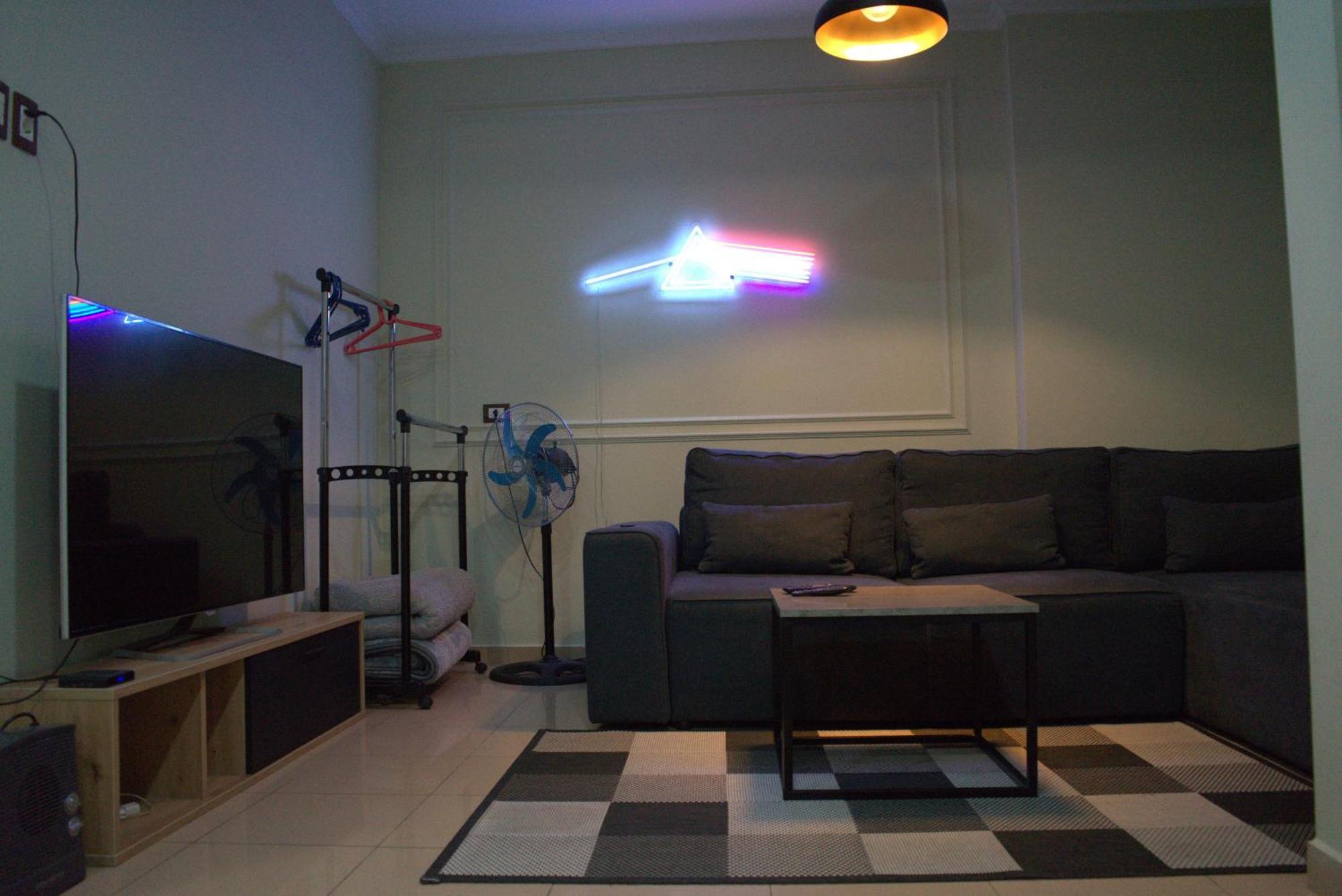 The Prism Apartment Тирана Екстер'єр фото