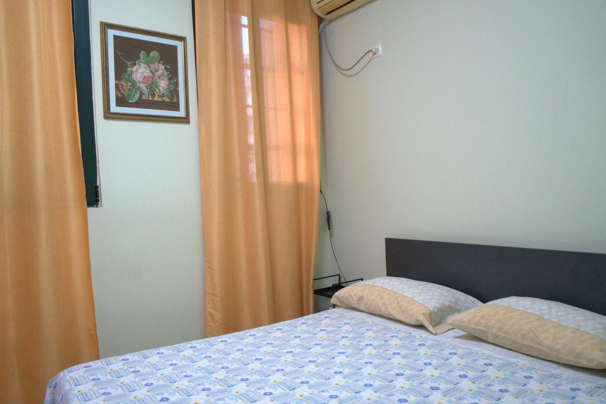 The Prism Apartment Тирана Екстер'єр фото